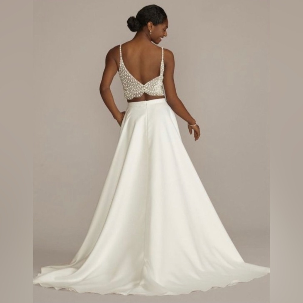 David’s Bridal DB Studio NWT Satin Long Full skirt with pockets sz 12 soft white